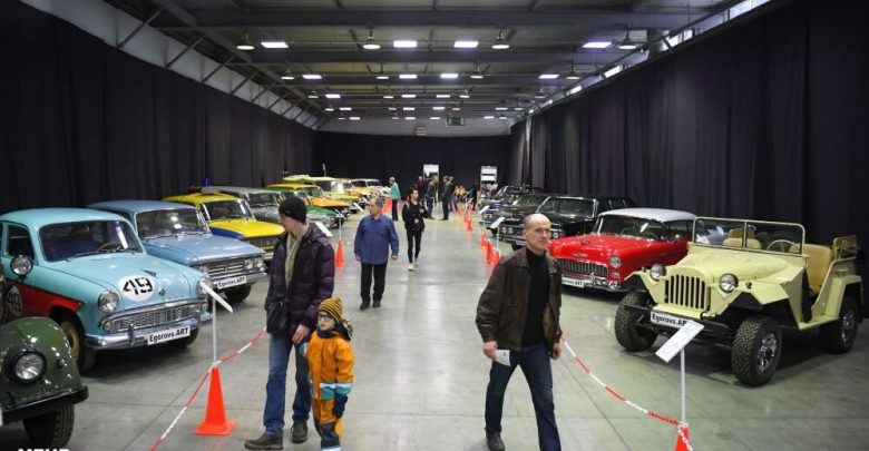 تصاویر نمایشگاه ماشین های کلاسیک در مسکو